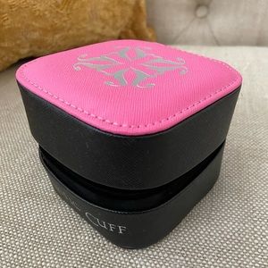 Rustic cuff storage box